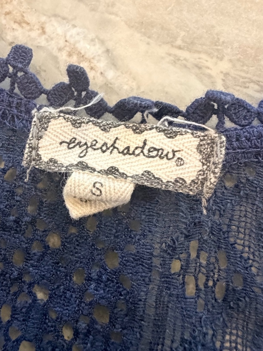 Eyeshadow Lace Top Womens Small Navy Crochet Sheer Boho Sleeveless Blouse - Picture 4 of 9